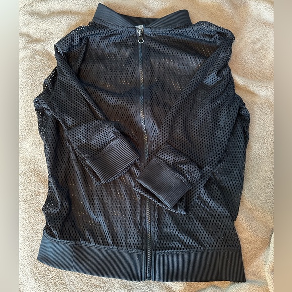 Victoria Sport Bundle! - Picture 2 of 3